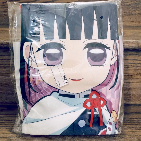 Demon Slayer Tsuyuri Kanao towel - Picture 2 of 3